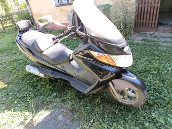 Suzuki 400 - 2