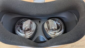 Oculus Quest 2 - 2
