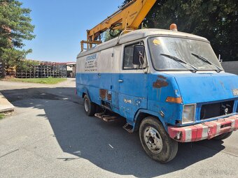 HANOMAG HENSCHEL montážní plošina - 2