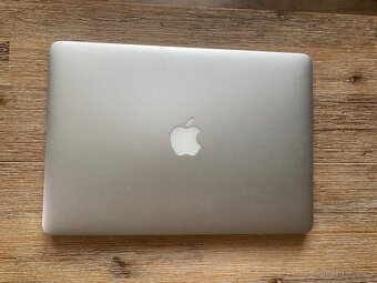 Apple MacBook Air 13inch 2017 - 2