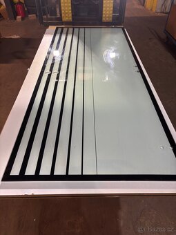 celoskleněné dveře - 2