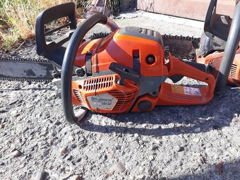 Motorova pila Husqvarna - 2