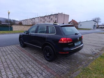 VW Touareg 3.0 tsi hybrid 380Ps - 2