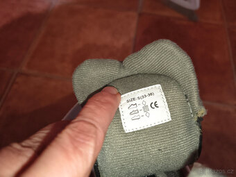 Dívčí brusle vel. 33-36 - 2