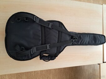 Pouzdro na kytaru - 2
