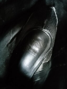 Černé polokozačky zn Guess, vel. 38 - 2