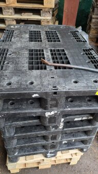 Plastové palety 120x80 - 2