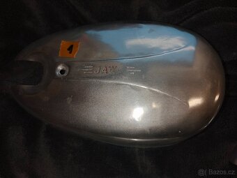 Víko zapalování - 2