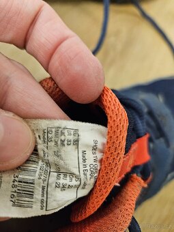 Boty dívčí vel. 35 - 2