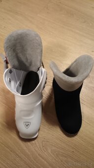 Dívčí dětské lyžáky Rossignol 21,5 (254 mm) - 2