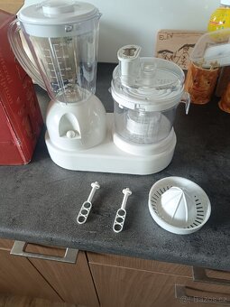 Prodám dětský kuchyňský robot - 2