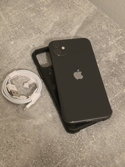 iPhone 11 64GB - 2