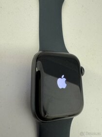Apple Watch SE 40mm Space Gray - 2