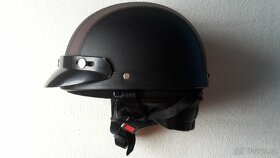Retro helma - černá, hnědé pruhy - 2