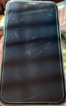iPhone 11 128GB - výměna za jiný - 2