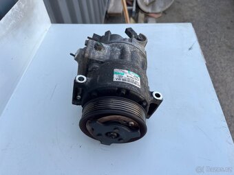 Kompresor klimatizace VW 1.9 TDI 77kW BLS - 2