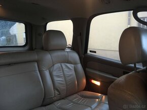 Chevrolet Tahoe - 2