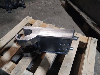 Hydraulický upínač HS03 - 2