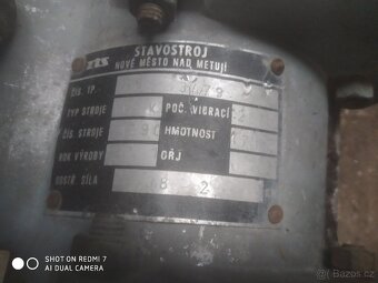 vibrační motor - 2
