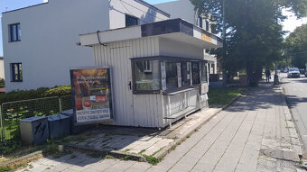 Prodej novinového stánku - 2