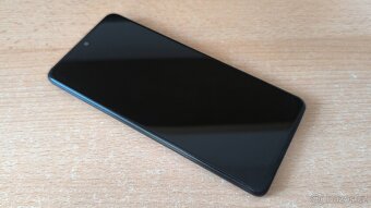 Xiaomi Redmi Note 10 Pro ve výborném stavu - 2