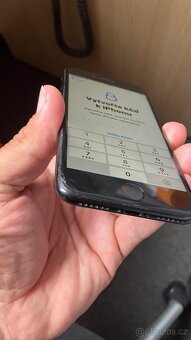 Iphone SE 2020 64GB - 2