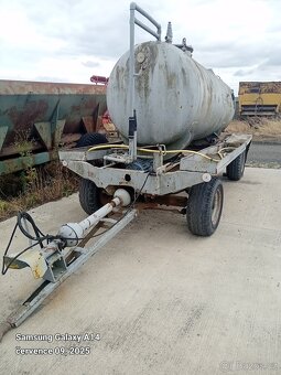 Fekál 3600 l . - 2