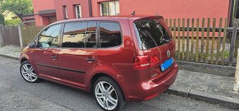 VW touran 1.6 TDI 66kw 6rych. - 2