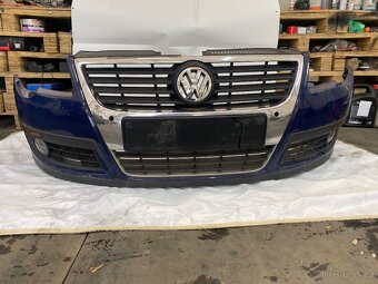PASSAT B6 PŘEDNÍ NÁRAZNÍK - 2