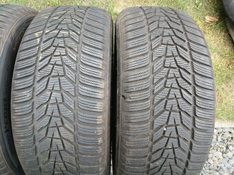 Hankook Winter icept EVO 3x, 235/55 R17,103V,4x cca 9mm - 2