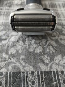 Holící strojek Panasonic - 2