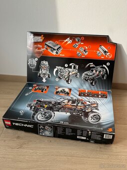 8297 Off-Roader. - terénní vůz - 2