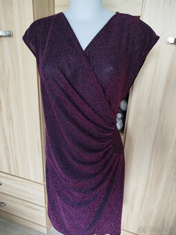fialové, třpytivé šaty, zn.Lara - 2