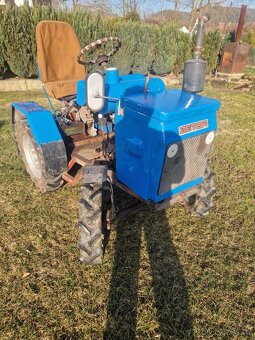 Malotraktor trakturek - 2