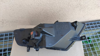 Levá Mlhovka pro Leon 3 FR před faceliftem - 2