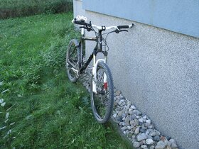Carbonové horské kolo Shimano XT - 2
