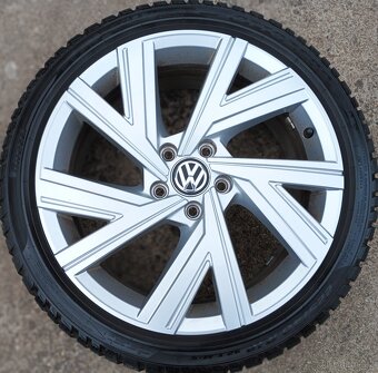 Originál sada disků VW Golf VII, VIII 5x112 R18 Bergamo - 2