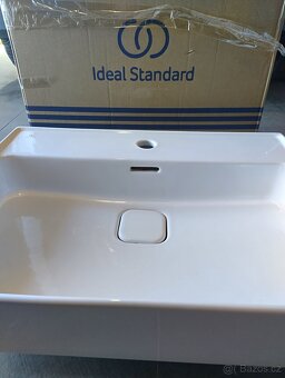 Umyvadlo Ideal Standard Strada II - 2