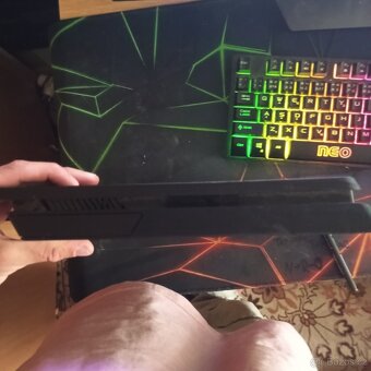 Prodám PS4 - 2