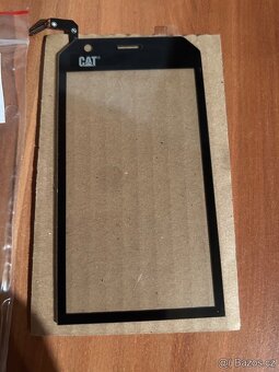 Sklo CAT S30 - 2