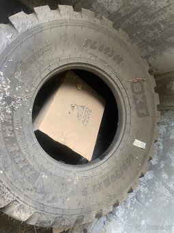Pneu BKT - 650/50R22.5 - 2