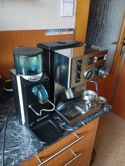 Kávovar Rancilio Silvia BC PID + mlýnek Rancilio Rocky Doser - 2