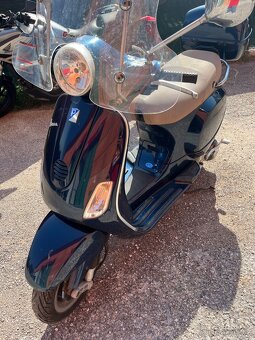 Vespa LX 125 (2008) plexi, kufr, 21 t.km - 2