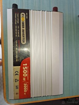 Prodám měnič napětí 12V na 230V
- 2