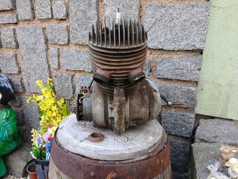 Jawa , Čz - 2