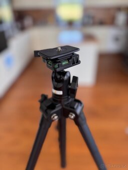 Prodám stativ Velbon Sherpa 5430D nový, nepoužitý - 2