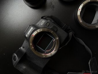 Canon R8 + TTartisan 35 mm 1.4 + redukce Ef -> R - 2