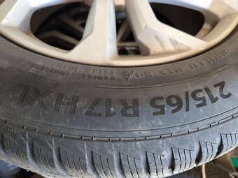 Litá kola Dezent 7J17 ET40 5x112, zimní pneu 215/65R17 - 2