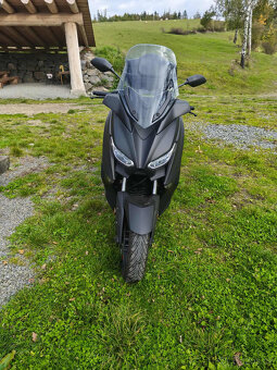 Prodám Yamaha X-Max 125 - 2