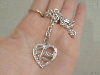 Nový náramek guess srdce srdíčko bižuterie 21 cm postribrene - 2